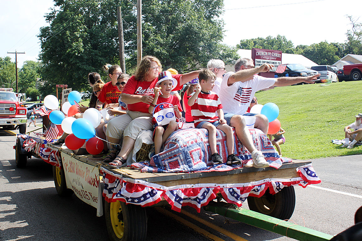 PARIS TN: Cottage Grove rings in the Fourth of July